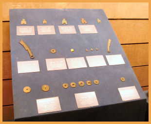Coins from the conquered states of Wei and Yan together with coins of the Qin state, Shaanxi Museum, Xian