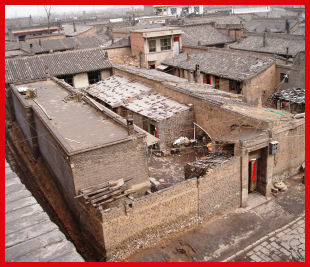 Old mud brick houses, Pingyao